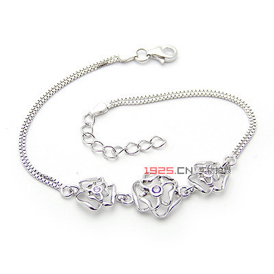 花瓣手鏈 連接韓國風(fēng)尚與銀飾批發(fā)的潮流單品